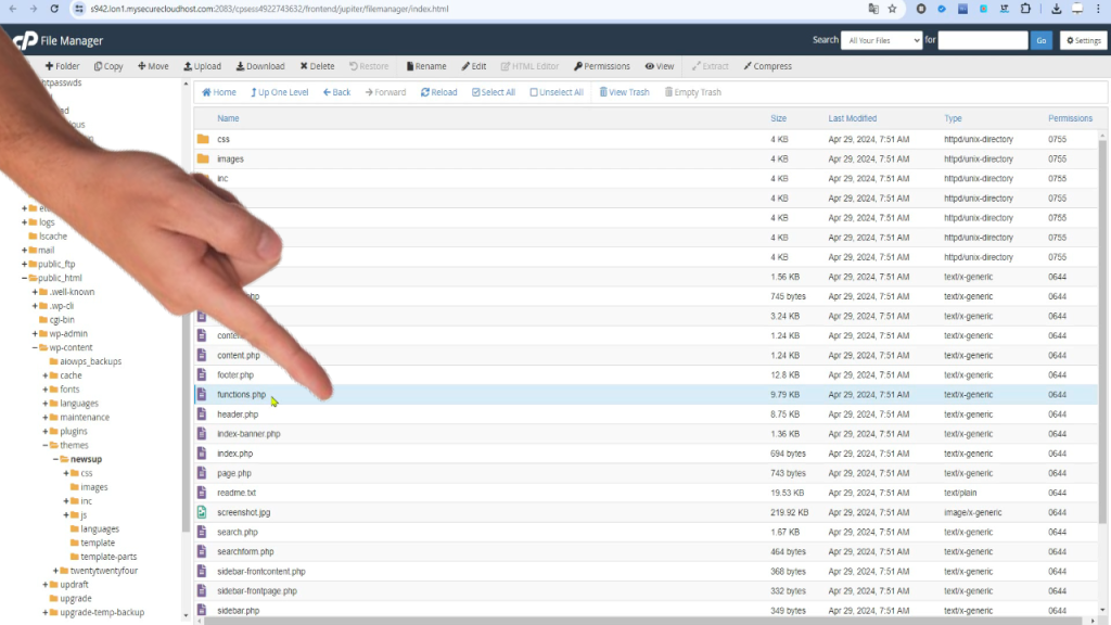 ¿Dónde está el fichero functions.php?